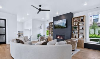 1916 S Meteor Way, Boise, ID 83712