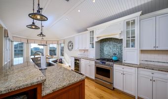 211 Stratford Ave, Beach Haven, NJ 08008