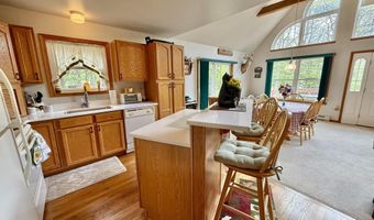44 Berryman Ln, Albrightsville, PA 18210
