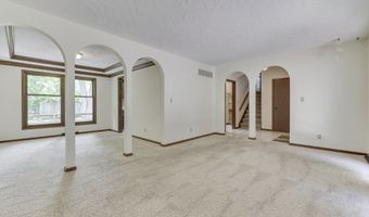 6843 Glacier Dr, Indianapolis, IN 46217
