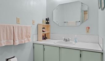1711 Whitney St, Idaho Falls, ID 83402