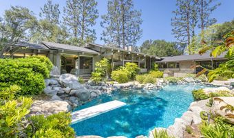 2279 Midwick Dr, Altadena, CA 91001