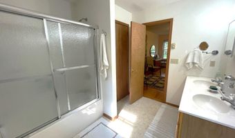 76 Parker Trl, Albrightsville, PA 18210