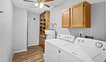 6204 Creek Crossing Rd, Alvarado, TX 76009