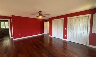 11 Treat St, Belfast, ME 04915