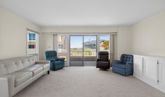 53 CAPE HENLOPEN Dr 109, Lewes, DE 19958