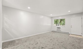 6 Dailey St C, Attleboro, MA 02703