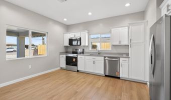 739 S CENTRAL Ave #2, Avondale, AZ 85323