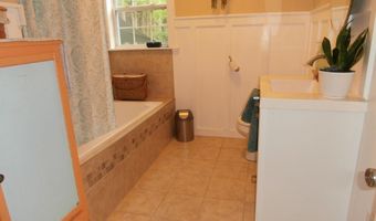 389 Goose Pond Rd, Acton, ME 04001