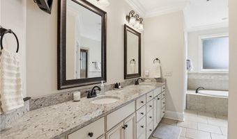 1230 WEATHERFORD St, Auburn, AL 36830