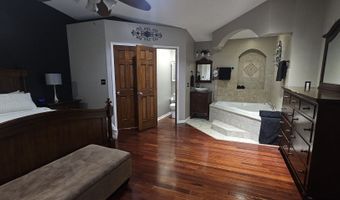 8023 Railroad Rd, Indianapolis, IN 46217