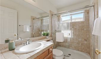 5464 Shannon Rdg, San Diego, CA 92130
