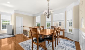25103 SILURIAN Ter, Aldie, VA 20105