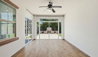 945 W YELLOWSTONE Way, Chandler, AZ 85248