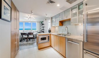 1177 Queen St 3503, Honolulu, HI 96814