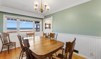 325 Beach Dr, Aptos, CA 95003