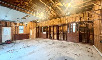 4816 DODSON Dr, Annandale, VA 22003