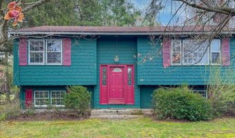 60 White Fox Rd, Agawam, MA 01030