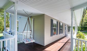 124 Auncient Oak Rd, Bethlehem, CT 06751