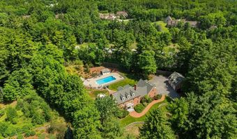 56 Oak Dr, Bedford, NH 03110