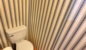 40 Lynn Ln, Big Sandy, TN 38221