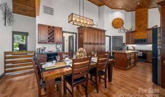 41 Ben Lippen School Rd, Asheville, NC 28806