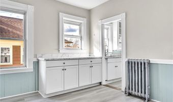 171 Norwood Ave, Cranston, RI 02905