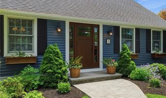 1 Blacksmith Rd, Lincoln, RI 02865