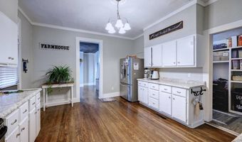 414 N A St, Arkansas City, KS 67005
