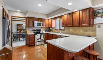 1235 Crooked Tree Ct, Westerville, OH 43081