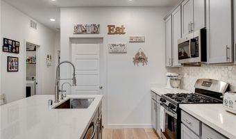 384 Aravalli Crest St, Henderson, NV 89015