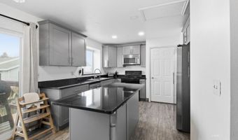 202 Forest Ln, Elko, NV 89801