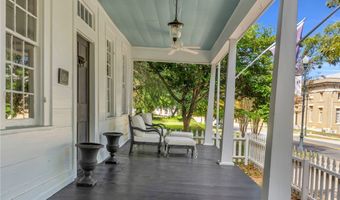 204 S Main St, Abbeville, SC 29620