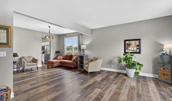1124 Ashlyn Ln, Antioch, IL 60002