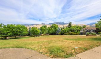 575 Scenic Dr, Ashland, OR 97520