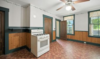 36 CHESTER St, Chester, NH 03036