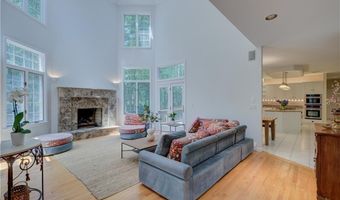 137 Signal Ridge Way, East Greenwich, RI 02818