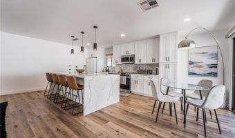 2206 Heavenly View Dr, Henderson, NV 89014