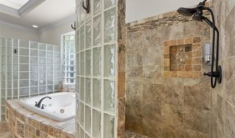 2584 Butler Hill Rd, Benton, LA 71006