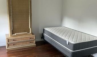 406 Lake Dr, Allenhurst, NJ 07711