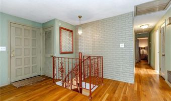 1 Polly Dr, North Providence, RI 02911
