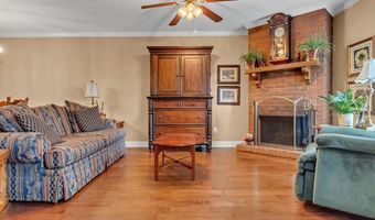 816 Partridge Dr, Albany, GA 31707