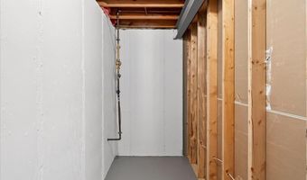 1428 Tahoe Valley Ct, Ballwin, MO 63021