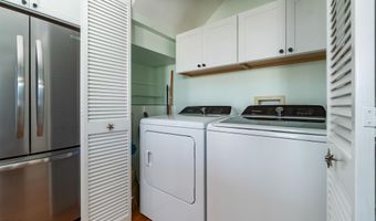 237 Sea Dreams Dr, Atlantic Beach, NC 28512
