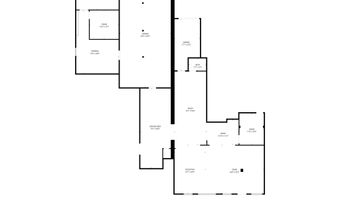 33 W Olive St, Aurora, MO 65605