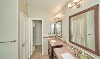 4815 W BUFFALO St, Chandler, AZ 85226