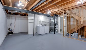 8702 PAPPAS Way, Annandale, VA 22003