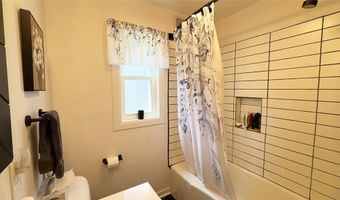 204 E 3rd Ave N, Aurora, MN 55705