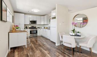 1039 Stevenson St, Santa Rosa, CA 95404