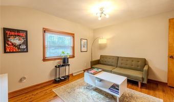 3852 Edinburgh, Austintown, OH 44511